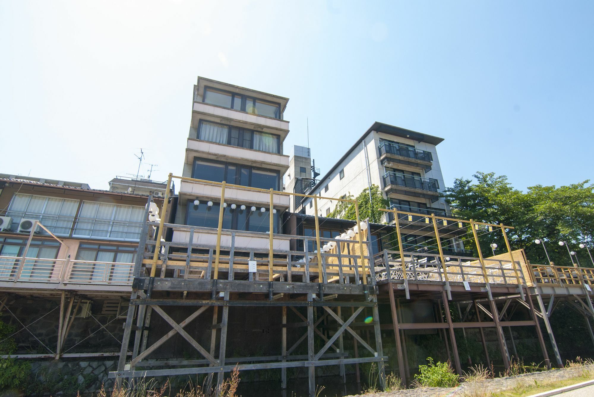 Kamogawa Riverside Guesthouse Kyoto Bagian luar foto